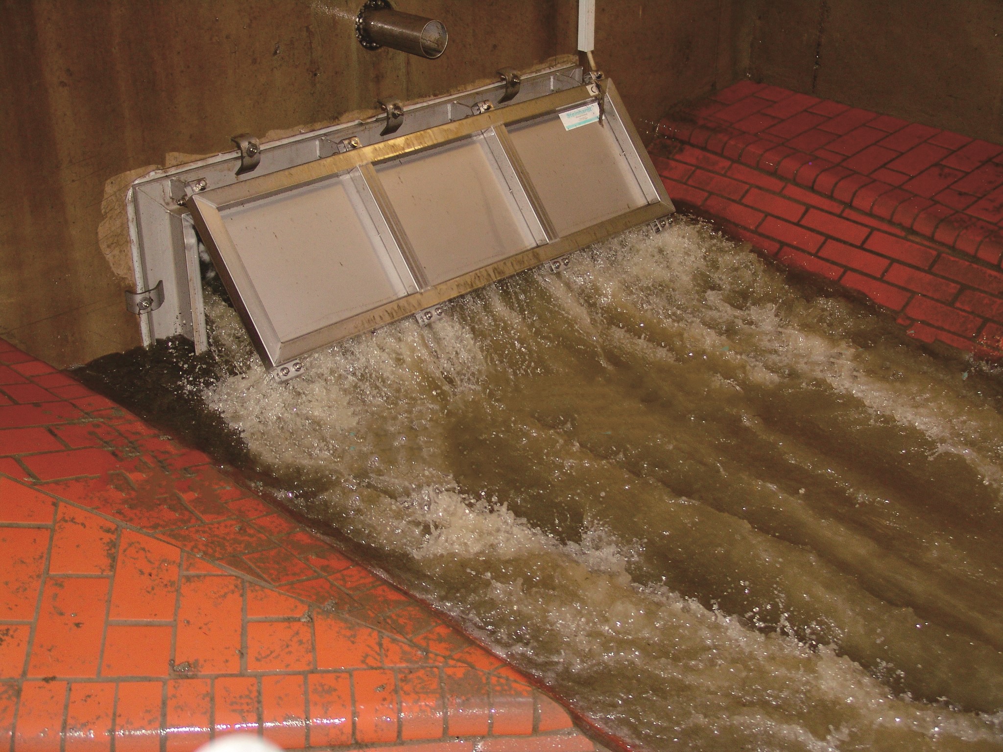 Һ��ˮ���_ϴ�T(m��n)